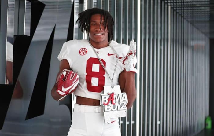 Class of 2023 wide receiver Jalen Hale.